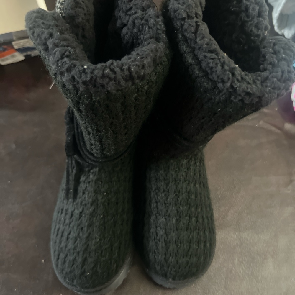 * Muk Luks Women's Winter Boots - New With Tags it